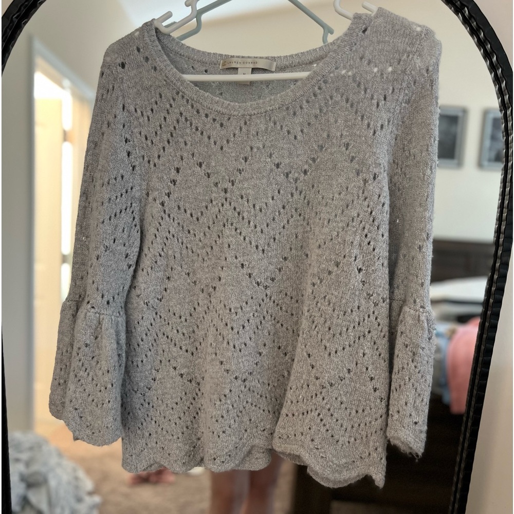 Lauren Conrad Sweater M